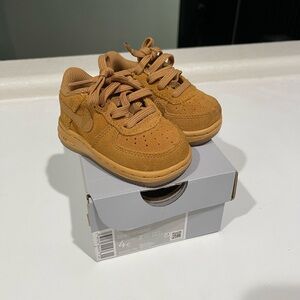 Nike Kids Brown Sneakers